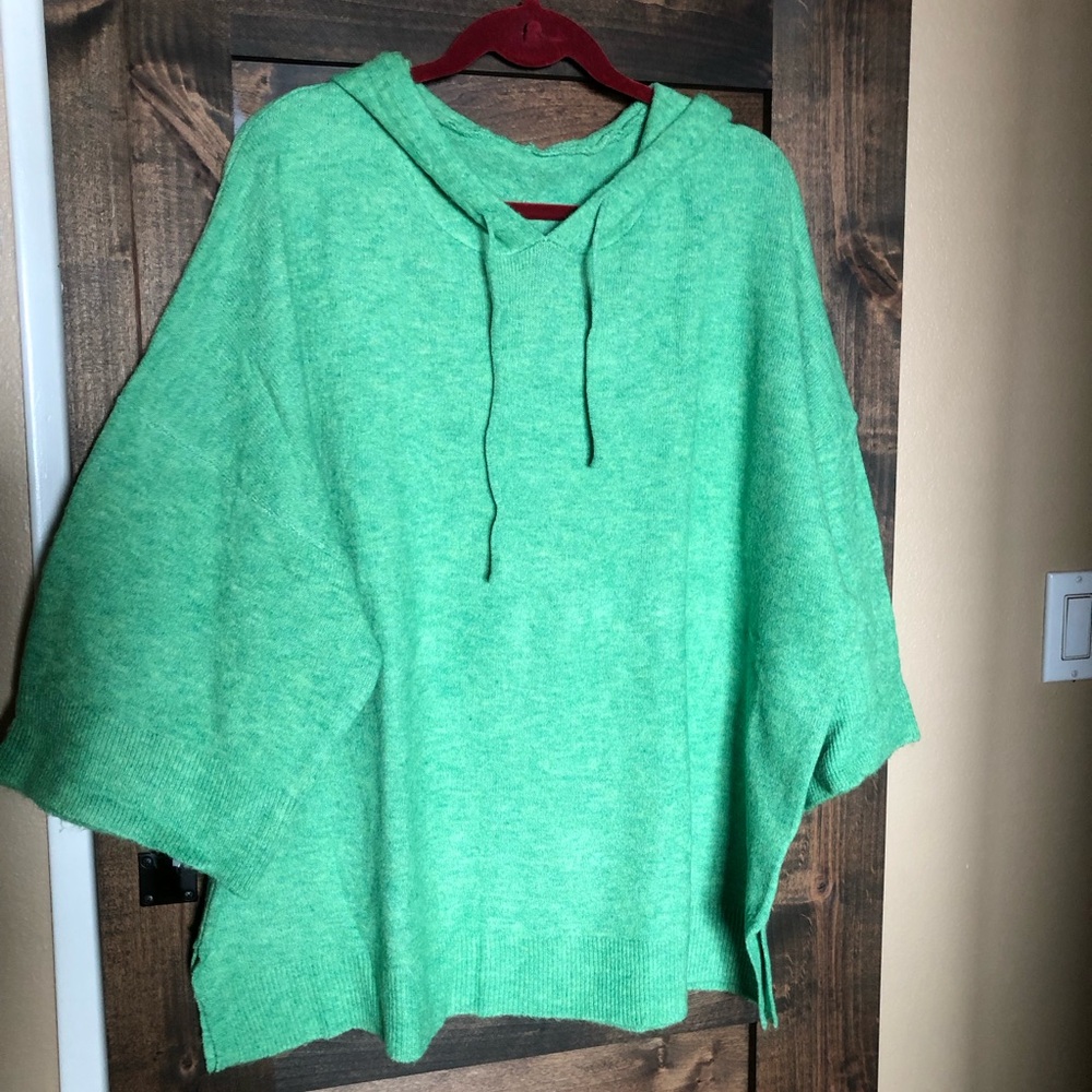 Over sized sweater knit hoodie